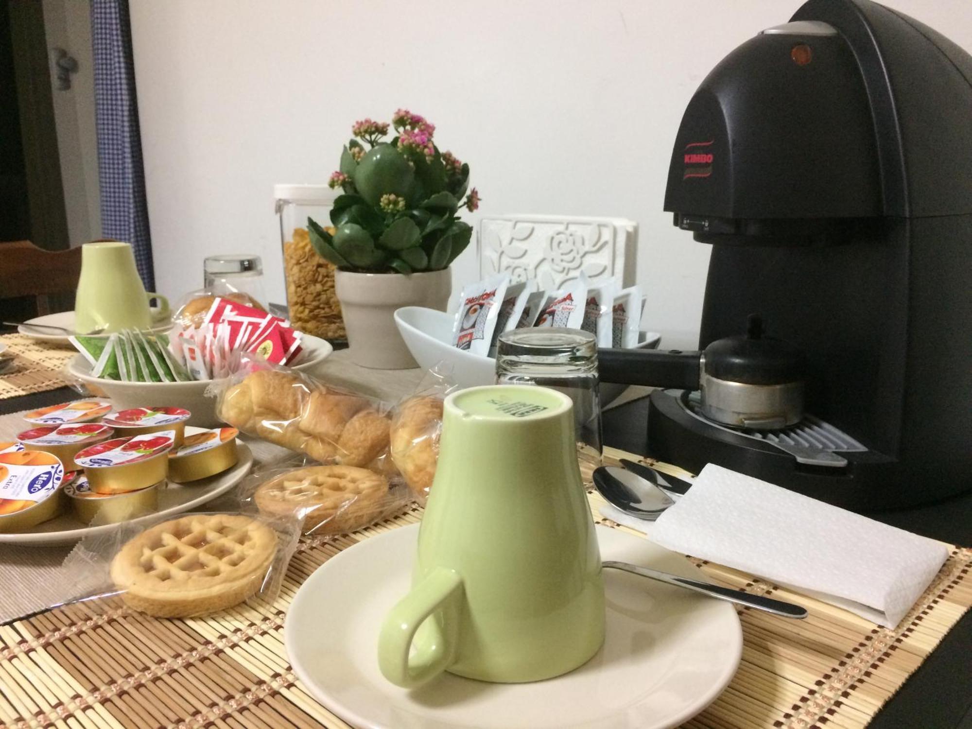 Apartment For 2 In Catania, B&B Le Voci Del Mercato Bagian luar foto